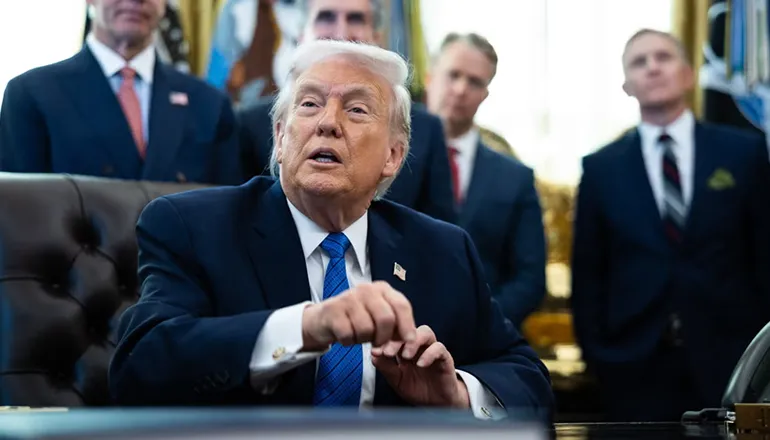 Donald Trump afirma que negocia un acuerdo con Cuba tras bloqueo petrolero